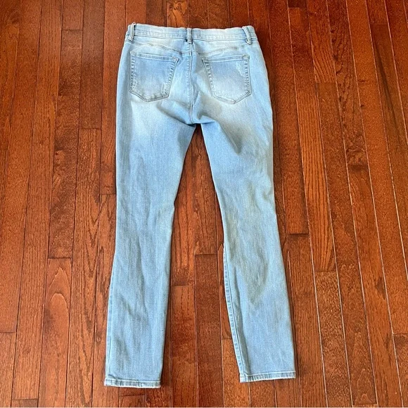 ❌DONATED 1/3/25 Pacsun Distressed Lightwash Skinny Jegging - Picture 9 of 11